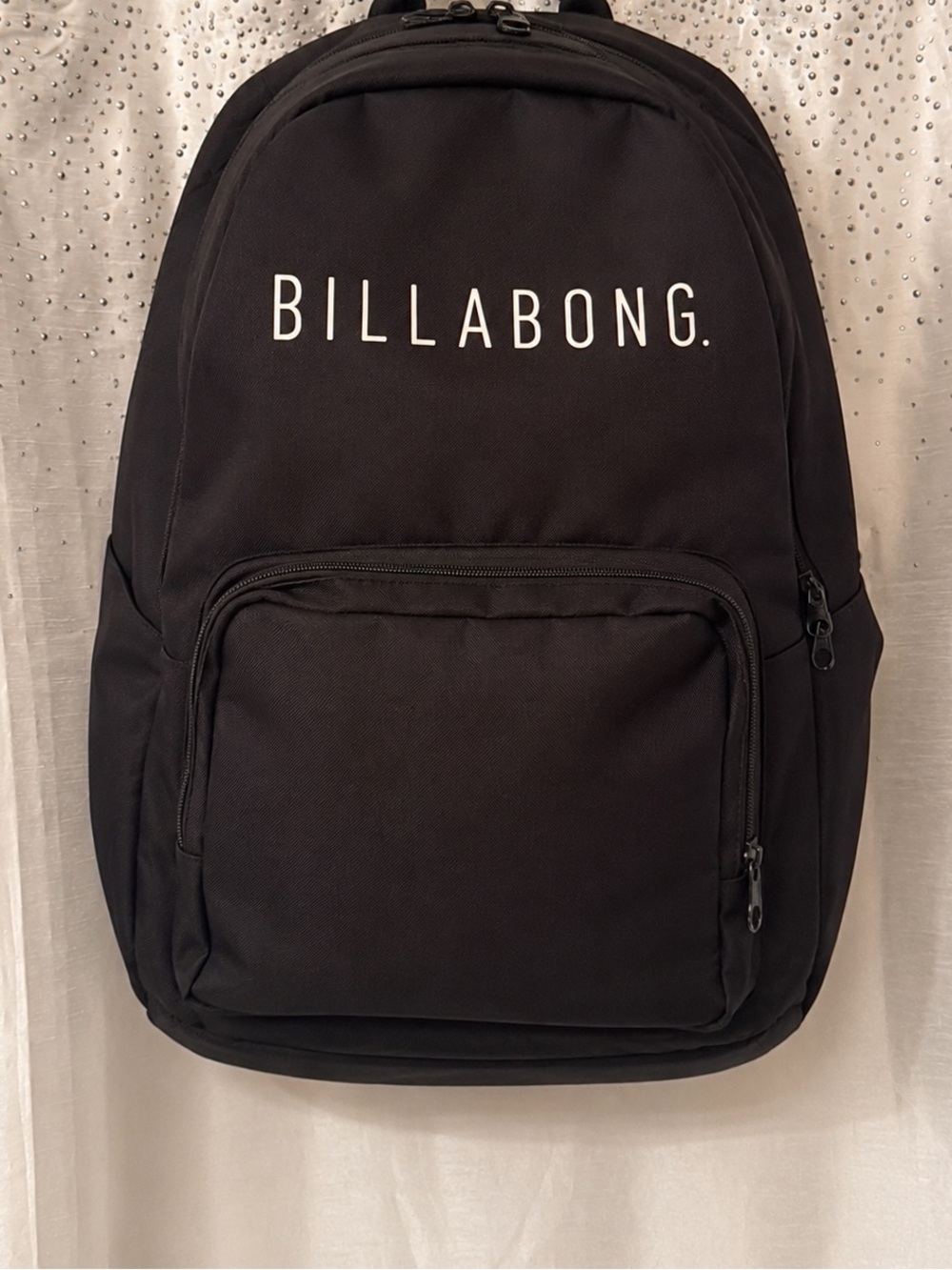 Billabong Backpack Adult Size Bag 2 Pockets Full Zippers Black